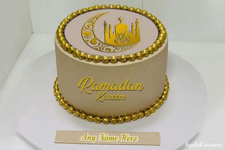 Write Your Name On Ramadan Mubarak Cake