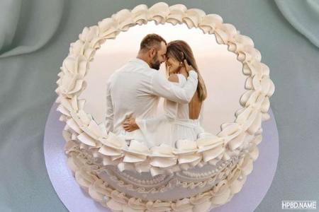 Wedding Anniversary Cake With Photo Frames