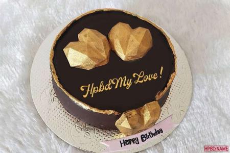 Write Your Name On Birthday Cake With Double Hearts Inlaid With Gold