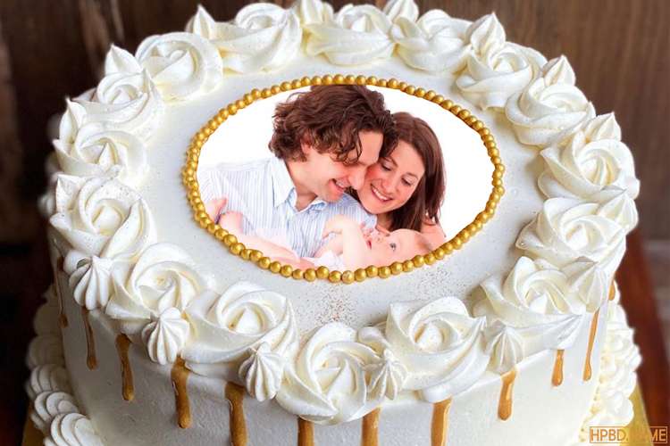 White Butter Cream Cake With Photo Edit
