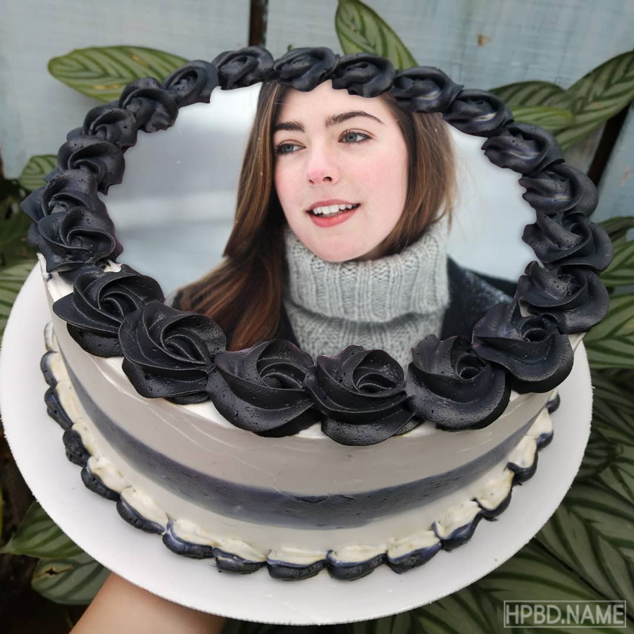 Print Photo On Unique Black Rose Birthday Cake